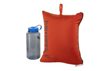 Image of Therm-a-Rest Argo Blanket, Double, Tomato, 10709