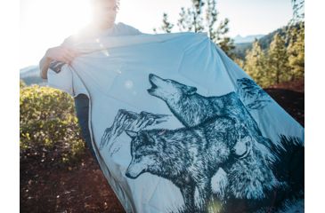 Image of Therm-a-Rest Argo Blanket, Wolf Print, Double, 10710