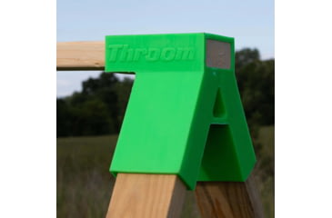Image of Throom Targets Alpha Polymer Target Stand Bracket, Green, 12153-0102