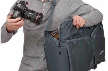 Image of Thule Covert Camera 32L Backpack, Dark Slate, 3203909