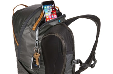 Image of Thule Stir 18L Backpack, Obsidian, 18L, 3204088