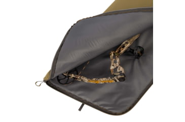 Image of Titan 37in Lockable Sumac Compound Bow Case, Realtree Edge Camo, 6087