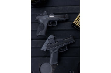 Image of Trijicon Suppressor/Optic Height Sight Set, Yellow Front/Black Rear &amp; Green Lamp, Glock 17, 17L, 19, 22 - 28, 31 - 35, 37 - 39, 45, Black, 601135