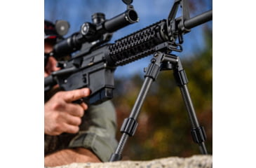 Image of TruGlo Tac Pod Carbon Pro Bipod, M-LOK, Key-Mod, 9-13 Height, Black, TG-TG8905L