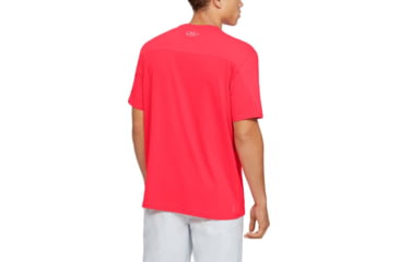 Image of Under Armour UA Iso-Chill Stacked Short Sleeve T-Shirt - Mens, Medium, Pink, 1353897628MD