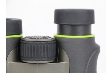 Image of Vanguard Endeavor ED IV 10x42 mm Binocular, Black, Endeavor ED IV 1042