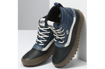 Image of Vans Vans Standard Mid MTE Winter Boot, Navy/Gum, 12, VN0A5JHZNGM-12