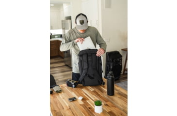 Image of Vertx Urban Ghost Weekender 36L Daypack