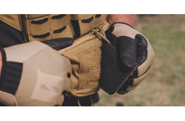 Image of Viktos Taculus MX Chest Rig, Coyote, 10x10 inch, 2102303