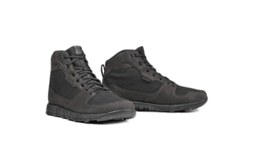 Image of Viktos Taculus Waterproof Shoes, Black, 6 US, 1009400