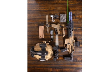 Image of Viridian Weapon Technologies CTL Custom 580 Lumen LED Tactical Light w/ INSTANT-ON &amp; SafeCharge Power Bank, Lithium Ion, Black, 930-0043