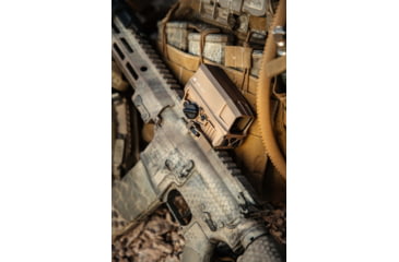 Image of Vortex AMG UH-1 Gen II Holographic Red Dot Sight, EBR-CQB Dot Size 1 MOA Dot Reticle, Tan, AMG-HS02T