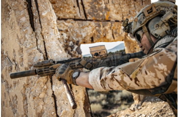 Image of Vortex AMG UH-1 Gen II Holographic Red Dot Sight, EBR-CQB Dot Size 1 MOA Dot Reticle, Tan, AMG-HS02T