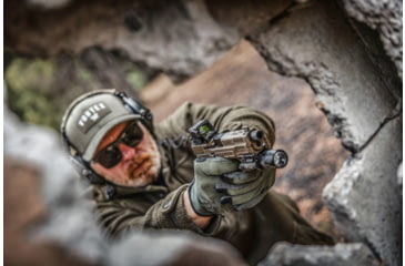 Image of Vortex Defender-ST 1x32mm Enclosed Solar Micro Reflex Red Dot Sight, Green, Black, 1.82in, 1.62 oz., DFST-MGD3-E