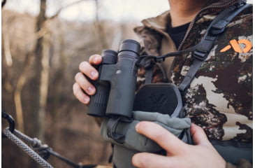 Image of Vortex Razor UHD 10x32mm Binocular, Green, 9.37x8.25x4.75, RZB-1032