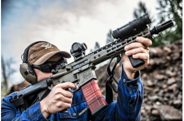 Image of Vortex SPARC Solar Red Dot Sight, 1 x31mm, 2 MOA Dot Reticle, Black, SPC-404