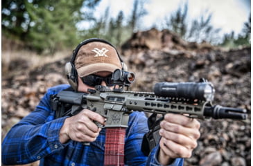 Image of Vortex SPARC Solar Red Dot Sight, 1 x31mm, 2 MOA Dot Reticle, Black, SPC-404