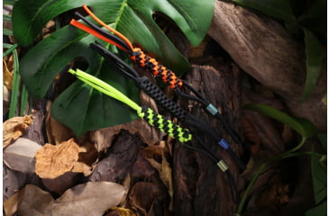 Image of We Knife Co Ltd Paracord Lanyard, Lanyard, Black/Green Braided Paracord Construction With Green Anodized Titanium Bead, A-01A