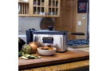 Image of Weston Products Deep Fryer - 8 Cup, 2L Oil Capacity, Black/Stainless Steel 03-1100-W