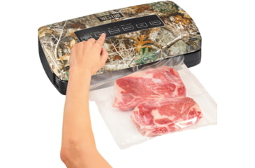 Image of Weston Products Vacuum Sealer with Roll Storage and Bag Cutter, Realtree Edge, Camo/Black, 65-3001-RE
