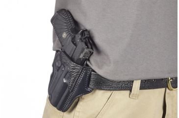 Image of Wilson Combat Defender Holster, EDC X9 with Rail, right Hand, 1.5in Belt, Black Leather with Shark Trim PLD9BLSR15R