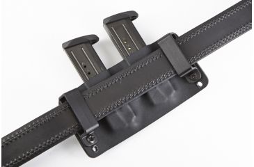 Image of Wilson Combat Kydex Carry Double Magazine Pouch, S and W M and P, Right Hand, 1.75in Belt, Black KC13BKR15D