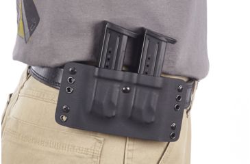 Image of Wilson Combat Kydex Carry Double Magazine Pouch, S&amp;W M&amp;P, Right Hand, 1.75in Belt, Black KC13BKL15D