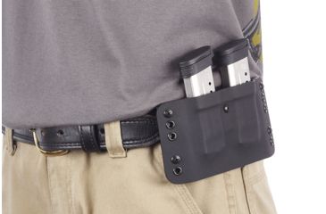 Image of Wilson Combat Kydex Carry Double Magazine Pouch, S&amp;W M&amp;P Shield, Right Hand, 1.75in Belt, Black KC15BKR15D
