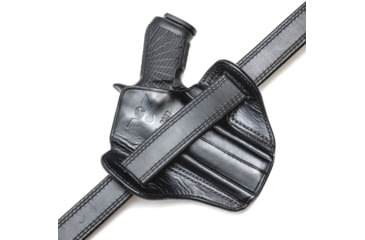 Image of Wilson Combat Optic Ready Cowhide Leather Outside the Waistband Holster, SIG P320, Right, Black, OR21BLSR15