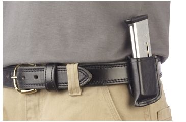 Image of Wilson Combat Single Snap Magazine Pouch, 1911, Right Hand, 1.5in Belt, Black Leather SS1BLR15