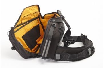 Image of Wilson Combat Vanquest Javelin 2.0 Vslinger Right-Shoulder Slingpack, Black 789BR