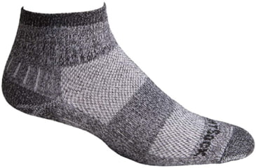 Image of Wrightsock Escape Qtr Socks, Black Twist, Small, 9551.5301
