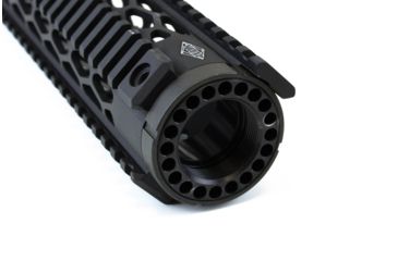 Image of Yankee Hill Machine Midlength Length Diamond Forearm AR-15