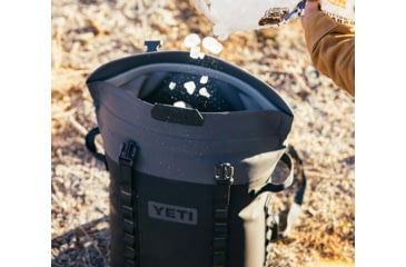 Image of Yeti Hopper Backpack M20, Navy, 18050125002