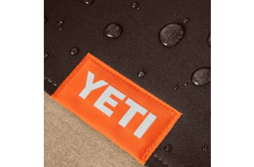 Image of Yeti Lowlands Blanket, Wetlands Camo, 18060131785
