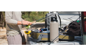 Image of Yeti Rambler 36 Ounce Bottle, Sand, 21071500055