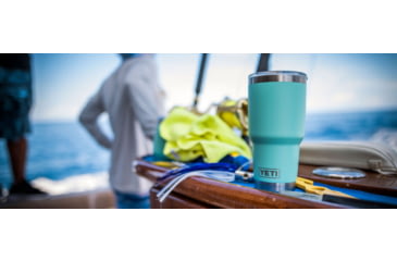 Image of Yeti Rambler Tumbler 30 oz w/Magslider Lid, Seafoam 21071503811