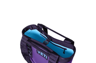 Image of Yeti Camino Carryall 20L Tote Bag