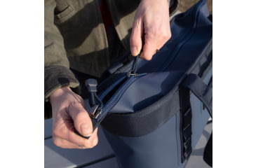 Image of Yeti Camino Zip Carryall 12L Tote Bag