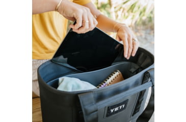Image of Yeti Camino Zip Carryall 12L Tote Bag