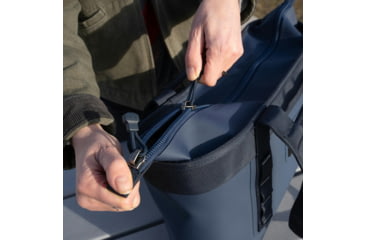 Image of Yeti Camino Zip Carryall 12L Tote Bag