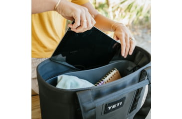 Image of Yeti Camino Zip Carryall 12L Tote Bag