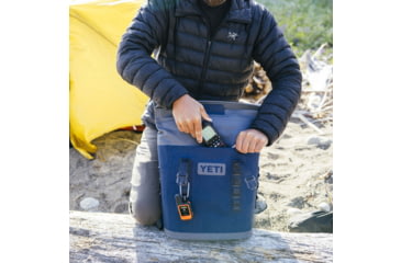 Image of Yeti Hopper M12 Backpack Soft Cooler