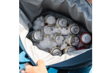 Image of Yeti Hopper M30 Tote Soft Cooler