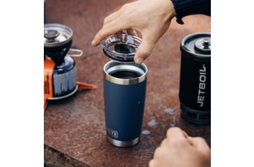 Image of Yeti Rambler 20 oz Tumbler w/Magslider Lid