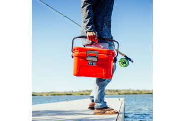 Image of Yeti Roadie 8 Quart Hard Cooler