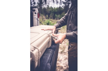 Image of Yukon Outfitters 53in Hard Gun Case, Field Tan, MGWR29T