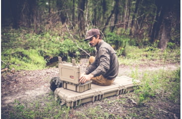 Image of Yukon Outfitters 53in Hard Gun Case, Field Tan, MGWR29T