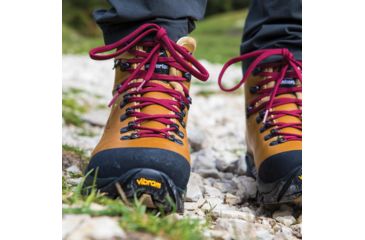 Image of Zamberlan Vioz Lux GTX RR Backpacking Boots - Womens, Waxed Camel, Medium, 10, 1996CMW-Medium-10