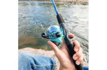 Image of Zebco Splash Combo Spincast, On 6ft 2 Piece Rod, 4 Pack Asstmnt, 2 Blue / 2 Purp, BRSSPLASHSC602M